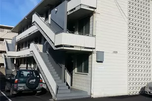 1329 Kaihee St, Honolulu, HI 96822 - Photo 1