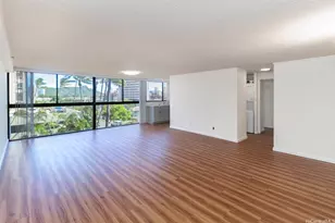 2724 Kahoaloha Ln, Honolulu, HI 96826 - Photo 1