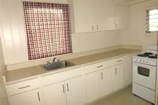 2721 Kapiolani Blvd, Honolulu, HI 96826 - Photo 1