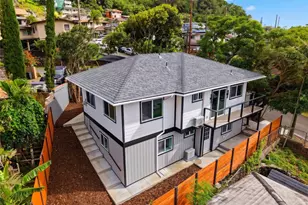 2702 Nihi St, Honolulu, HI 96819 - Photo 1
