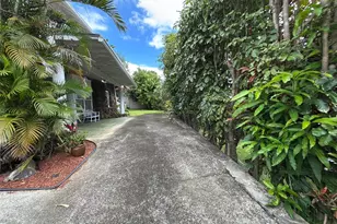 1930 Ventura St, Honolulu, HI 96822 - Photo 1