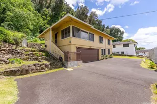2811 Henry St, Honolulu, HI 96817 - Photo 1