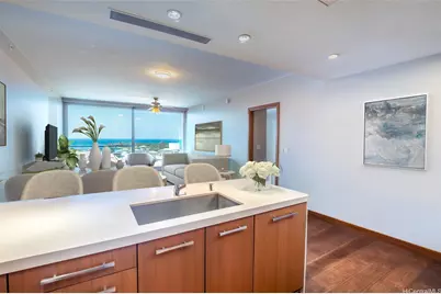1555 Kapiolani Boulevard #1105, Honolulu, HI 96814 - Photo 1