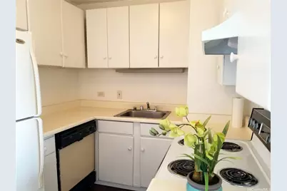 1425 Liliha Street #18C, Honolulu, HI 96817 - Photo 1
