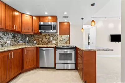 225 Queen Street #7A, Honolulu, HI 96813 - Photo 1