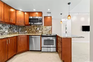 225 Queen St, Honolulu, HI 96813 - Photo 1