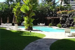 1525 Wilder Ave, Honolulu, HI 96822 - Photo 1