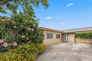 98-1108 Komo Mai Dr, Pearl City, HI 96782 - Photo 1