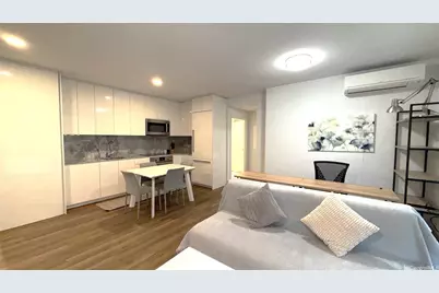 987 Queen Street #1712, Honolulu, HI 96814 - Photo 1