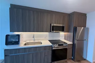 1515 Liona St, Honolulu, HI 96814 - Photo 1
