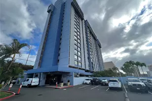 3045 Ala Napuaa Pl, Honolulu, HI 96818 - Photo 1