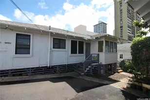 1084 Karratti Ln, Honolulu, HI 96822 - Photo 1