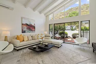 1270 Kaeleku St, Honolulu, HI 96825 - Photo 1
