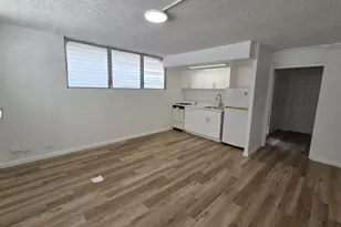 426 Namahana St, Honolulu, HI 96815 - Photo 1