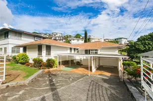 2033 Oswald St, Honolulu, HI 96816 - Photo 1