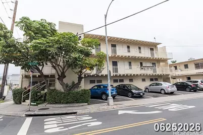 629 Piikoi Street #Apt L, Honolulu, HI 96814 - Photo 1
