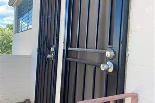 326 Iolani Ave, Honolulu, HI 96813 - Photo 1