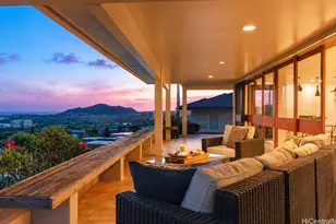 1454 Ehupua St, Honolulu, HI 96821 - Photo 1