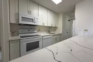 1778 Ala Moana Blvd, Honolulu, HI 96815 - Photo 1