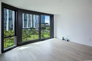333 Ward Ave, Honolulu, HI 96814 - Photo 1