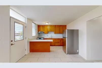 39 Hialoa Street #101, Honolulu, HI 96817 - Photo 1