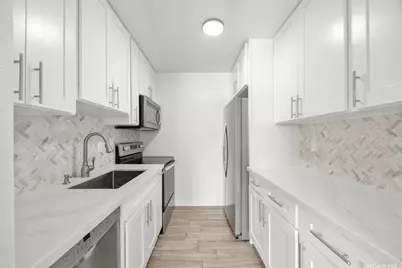 2092 Kuhio Avenue #705, Honolulu, HI 96815 - Photo 1