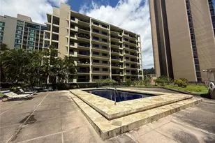 21 Craigside Pl, Honolulu, HI 96817 - Photo 1