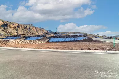 953 W Rock View Dr #42, Hurricane, UT 84737 - Photo 3