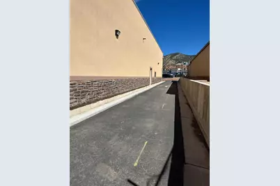 941 N Main St, Cedar City, UT 84721 - Photo 3