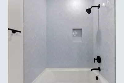 747 W Periwinkle Ln #301, Saint George, UT 84790 - Photo 11