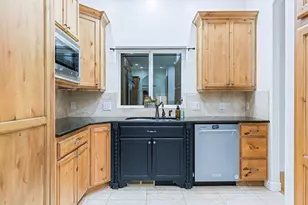 1021 W Churrea St, Washington, UT 84780 - Photo 45