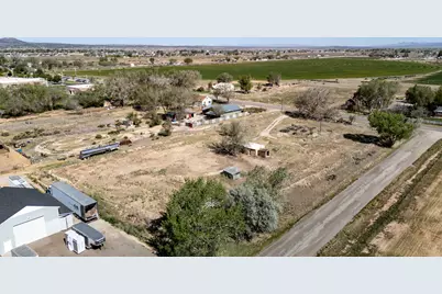 1211 W Midvalley Rd, Cedar City, UT 84721 - Photo 3