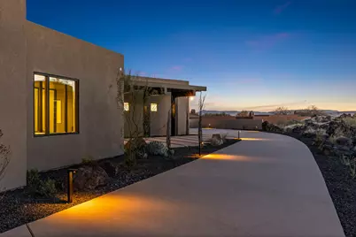 2031 N Lava Rock Cir, Saint George, UT 84770 - Photo 23