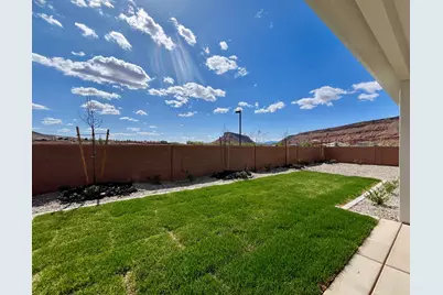 2826 E Smith Creek Dr, Washington, UT 84780 - Photo 31