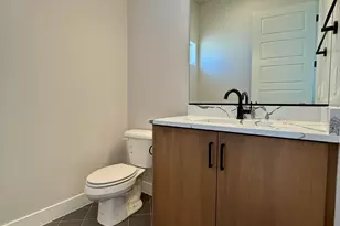 422 W Lamond Circle, Washington, UT 84780 - Photo 11