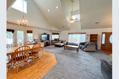 398 E Wells Fargo Dr., Brookside, UT 84782 - Photo 3