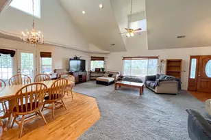 398 E Wells Fargo Dr, Brookside, UT 84782 - Photo 3