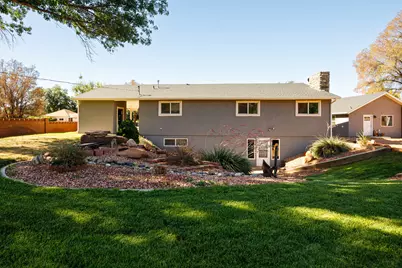 163 E 200 N, Kanab, UT 84741 - Photo 15