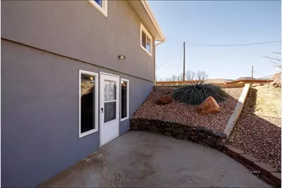 163 E 200 N, Kanab, UT 84741 - Photo 17