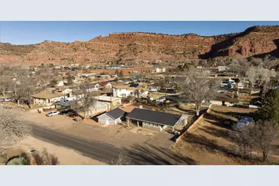 163 E 200 N, Kanab, UT 84741 - Photo 3