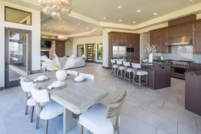 2040 S Pinnacle Cir, Saint George, UT 84790 - Photo 29