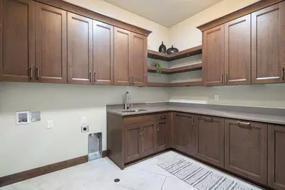 2040 S Pinnacle Cir, Saint George, UT 84790 - Photo 49