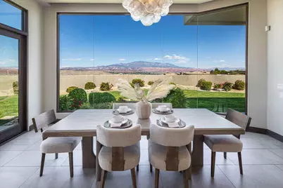 2040 S Pinnacle Cir, Saint George, UT 84790 - Photo 27