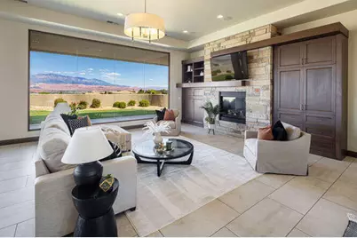 2040 S Pinnacle Cir, Saint George, UT 84790 - Photo 15