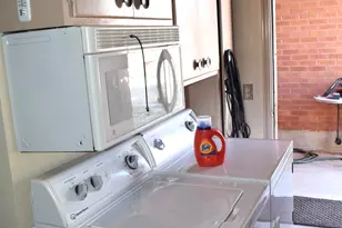 255 S Center St, Circleville, UT 84723 - Photo 23