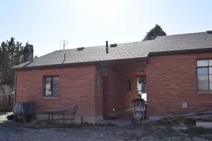 255 S Center St, Circleville, UT 84723 - Photo 3
