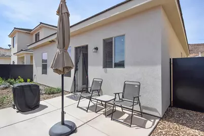 363 S Deep Creek Dr, Washington, UT 84780 - Photo 21