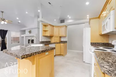 2271 S 1400 E, Saint George, UT 84790 - Photo 11