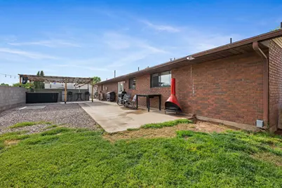 885 E Fort Pierce Dr, Saint George, UT 84790 - Photo 17