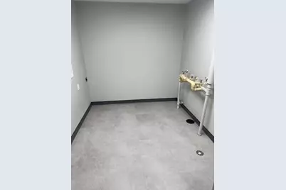 427 N Airport Rd, Cedar City, UT 84721 - Photo 13